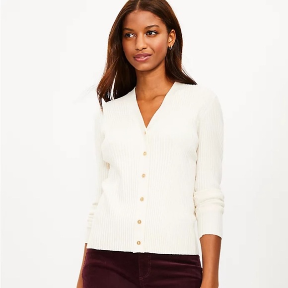 Loft Long Sleeve V-neck Cardigan Size M - Picture 8 of 9